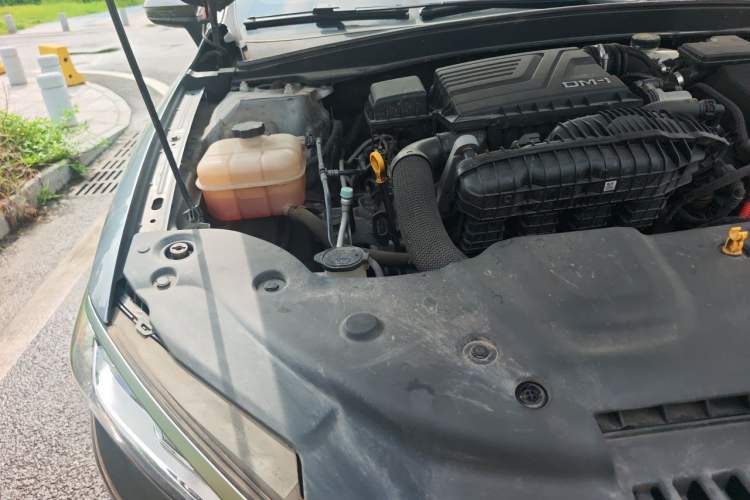 Used BYD Qin PLUS 2023 Champion Edition DM-i 120KM Leading Model Engine Bay Right