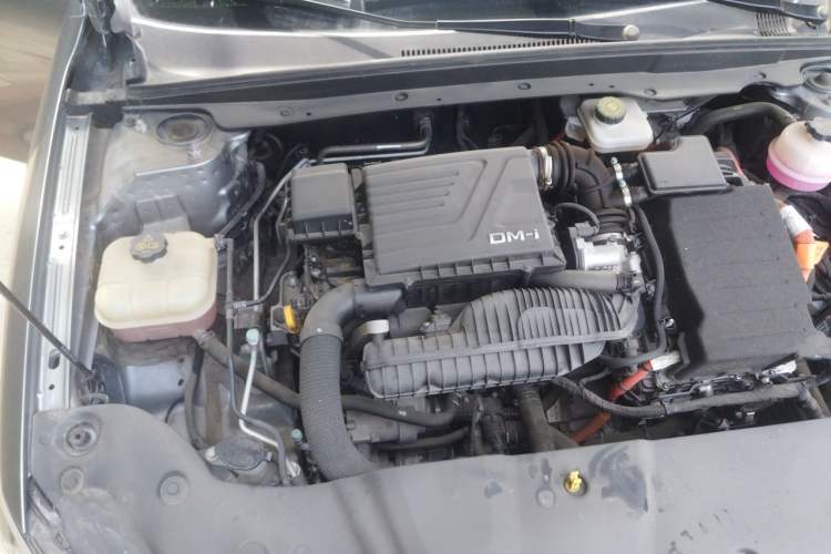 Used BYD Qin PLUS 2023 Champion Edition DM-i 55KM Leading Model Engine Bay Right