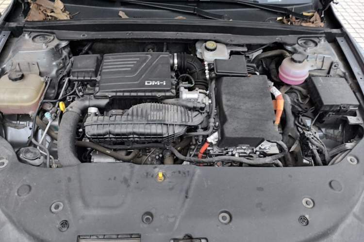 Used BYD Qin PLUS 2023 Champion Edition DM-i 55KM Superior Model Engine Bay