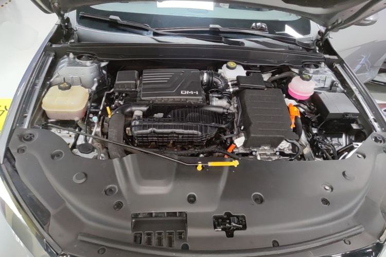 Used BYD Qin PLUS 2023 Champion Edition DM-i 55KM Leading Model Engine Bay