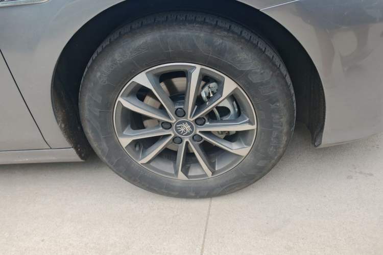 Used BYD Qin PLUS 2023 Champion Edition DM-i 55KM Leading Model Exterior 1