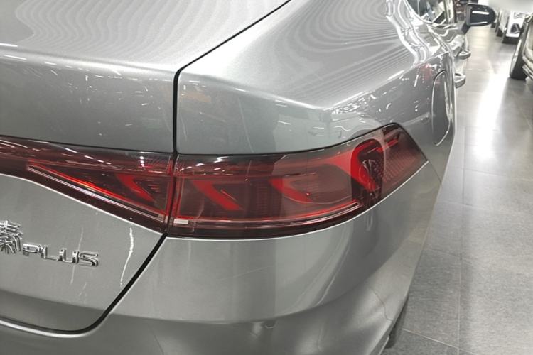 Used BYD Qin PLUS 2023 Champion Edition EV 420KM Superior Model Exterior 3