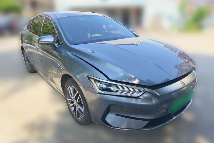 Used BYD Qin PLUS 2023 Champion Edition EV 420KM Superior Model Front Right 45 Deg