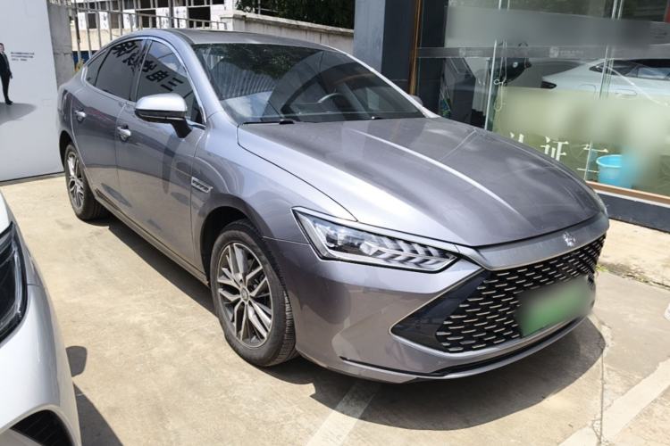 Used BYD Qin PLUS 2023 Champion Edition DM-i 120KM Beyond Model Front Right 45 Deg