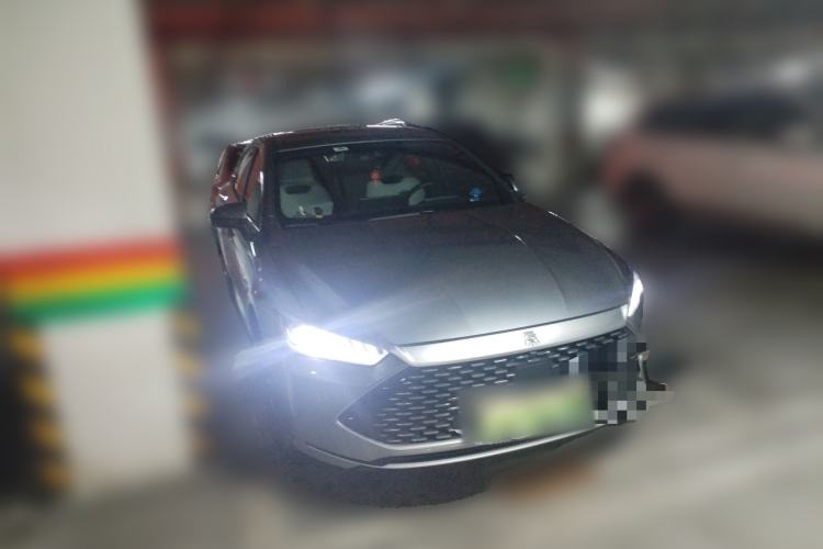 Used BYD Qin PLUS 2023 Champion Edition DM-i 120KM Excellence Model Front Right 45 Deg