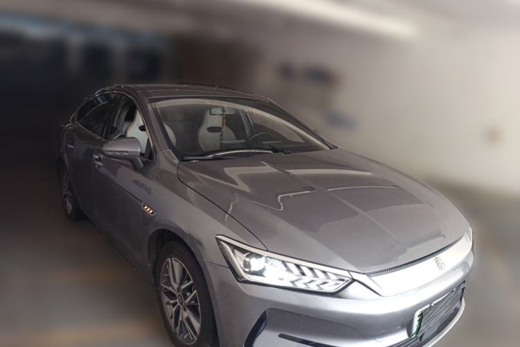 Used BYD Qin PLUS 2023 Champion Edition EV 510KM Leading Model Front Right 45 Deg