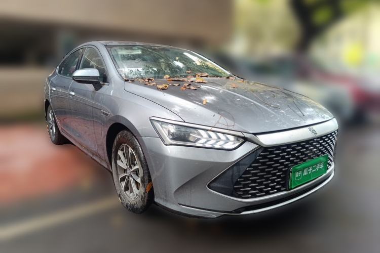 Used BYD Qin PLUS 2023 Champion Edition DM-i 55KM Leading Model Front Right 45 Deg