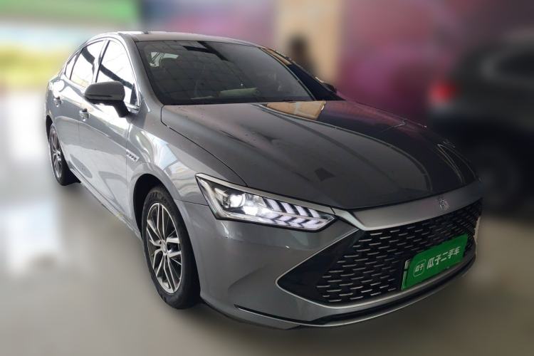 Used BYD Qin PLUS 2023 Champion Edition DM-i 55KM Superior Model Front Right 45 Deg