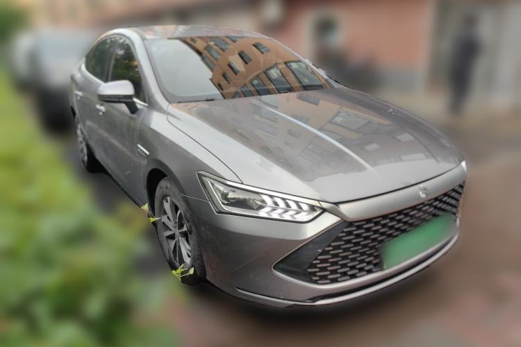 Used BYD Qin PLUS 2023 Champion Edition DM-i 55KM Leading Model Front Right 45 Deg