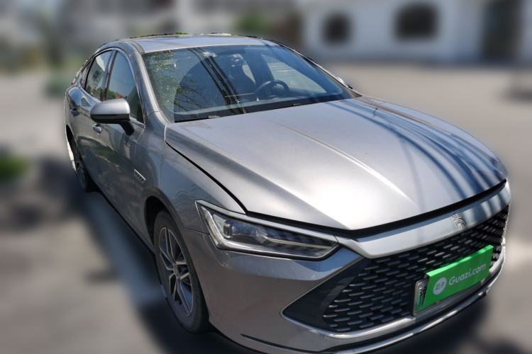 Used BYD Qin PLUS 2023 Champion Edition DM-i 120KM Leading Model Front Right 45 Deg
