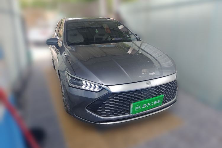Used BYD Qin PLUS 2023 Champion Edition DM-i 120KM Leading Model Front Right 45 Deg