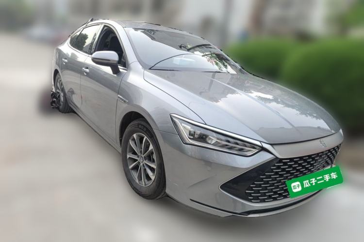 Used BYD Qin PLUS 2023 Champion Edition DM-i 55KM Leading Model Front Right 45 Deg