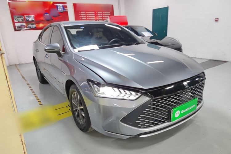 Used BYD Qin PLUS 2023 Champion Edition DM-i 55KM Leading Model Front Right 45 Deg