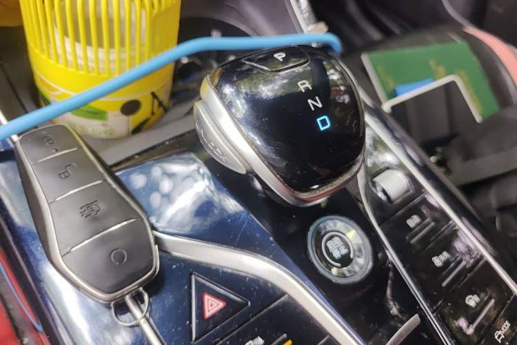 Used BYD Qin PLUS 2023 Champion Edition DM-i 120KM Leading Model Gear Lever