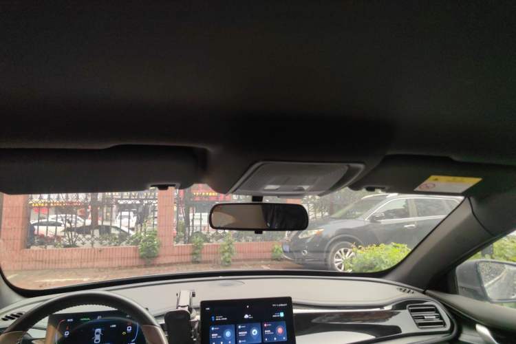 Used BYD Qin PLUS 2023 Champion Edition DM-i 55KM Leading Model Headliner