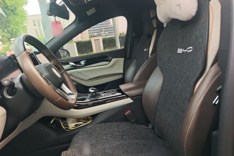 Used BYD Qin PLUS 2023 Champion Edition DM-i 120KM Leading Model Left Front Seat