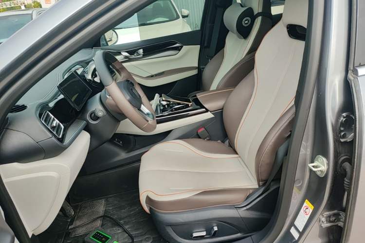 Used BYD Qin PLUS 2023 Champion Edition DM-i 55KM Superior Model Left Front Seat