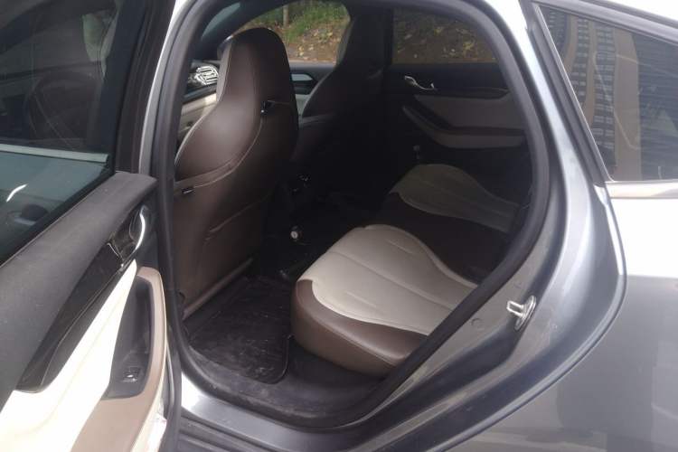 Used BYD Qin PLUS 2023 Champion Edition DM-i 55KM Leading Model Left Rear Seat