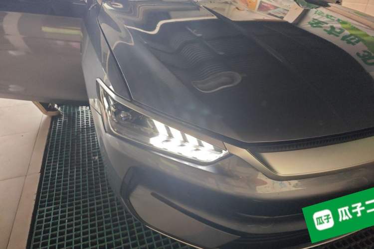 Used BYD Qin PLUS 2023 EV 510KM Travel Edition Right Front Headlight