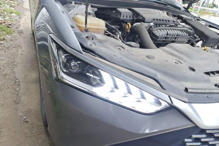Used BYD Qin PLUS 2023 Champion Edition DM-i 55KM Leading Model Right Front Headlight