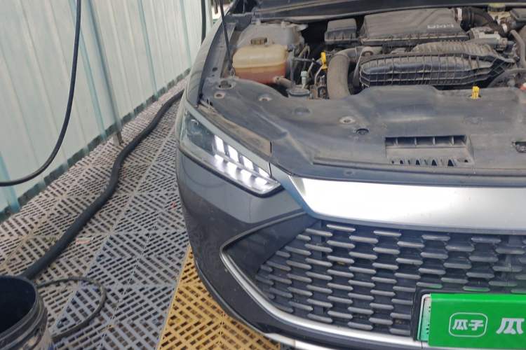 Used BYD Qin PLUS 2023 Champion Edition DM-i 120KM Leading Model Right Front Headlight