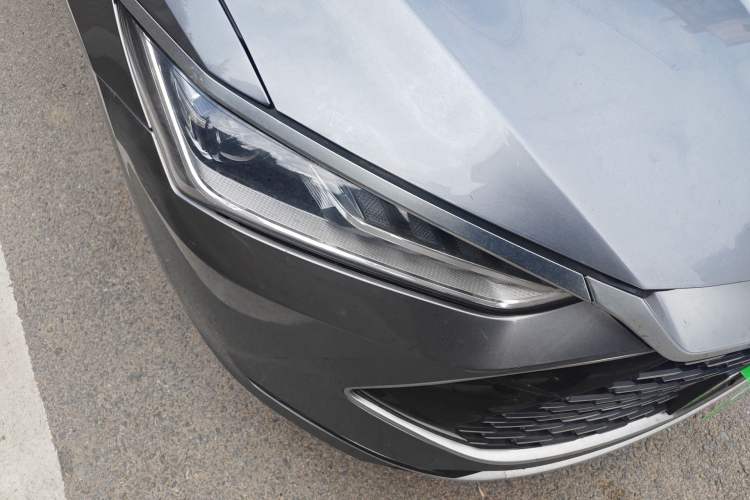 Used BYD Qin PLUS 2023 Champion Edition DM-i 55KM Leading Model Right Front Headlight