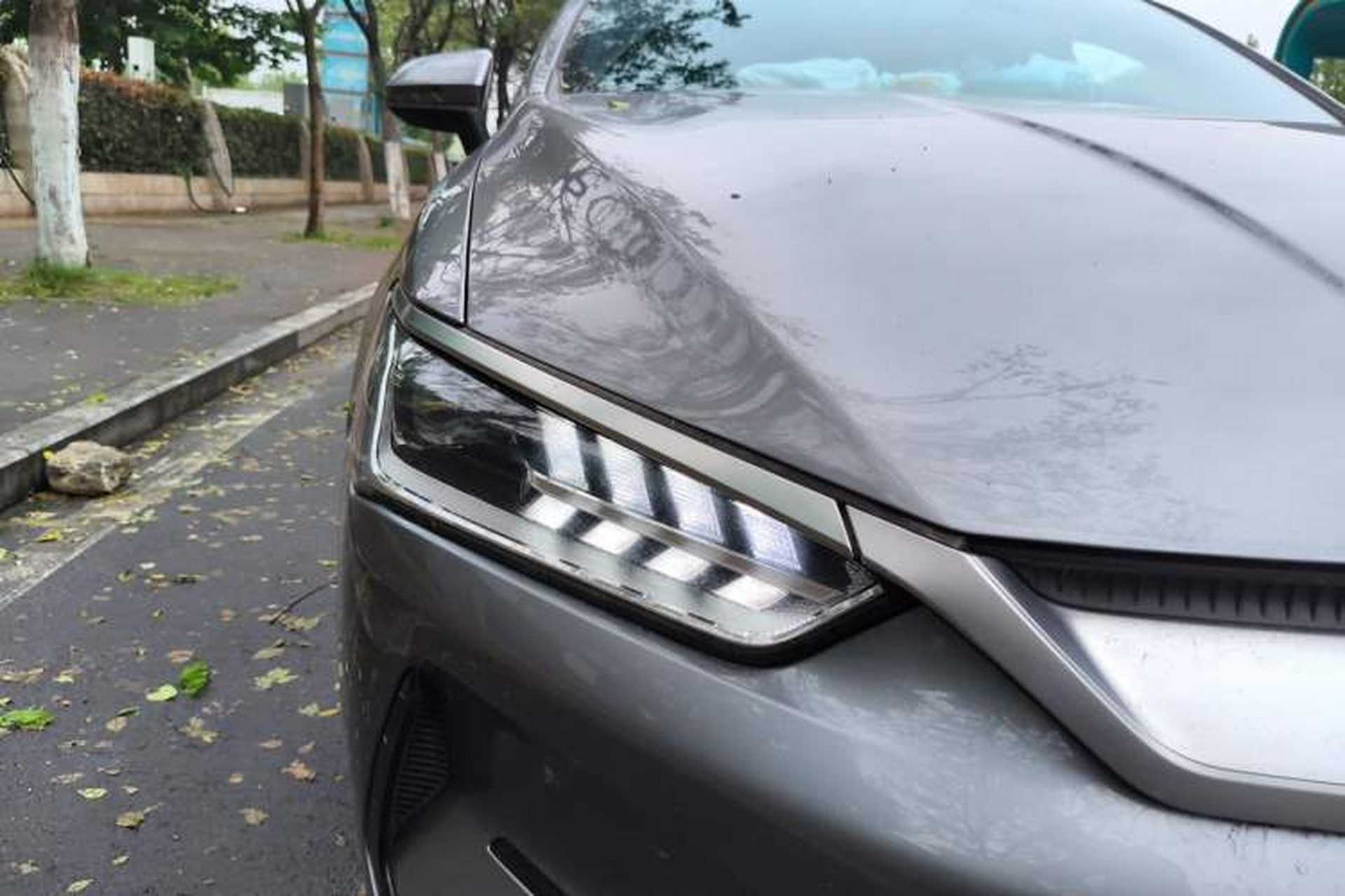 Used BYD Qin PLUS 2023 EV 510KM Travel Edition Right Front Headlight