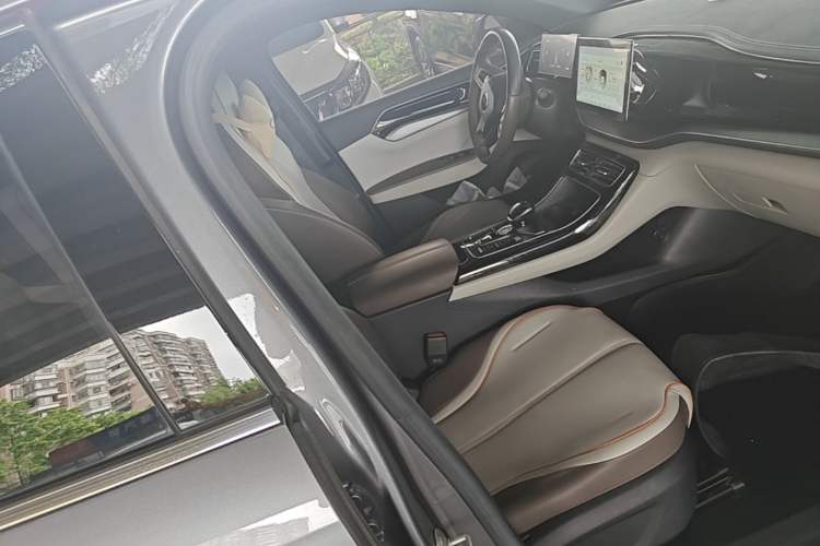 Used BYD Qin PLUS 2023 Champion Edition DM-i 55KM Superior Model Right Front Seat