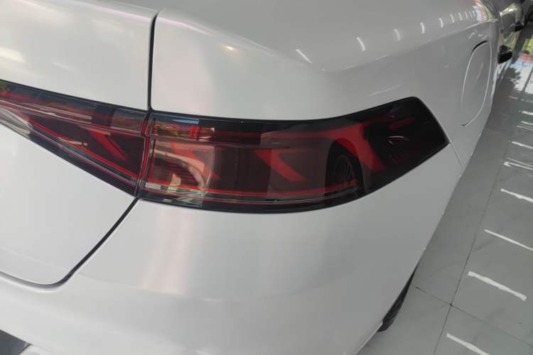 Used BYD Qin PLUS 2023 Champion Edition DM-i 120KM Excellence Model Right Rear Taillight
