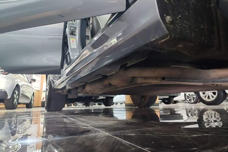 Used BYD Qin PLUS 2023 Champion Edition DM-i 120KM Leading Model Right Side Sill
