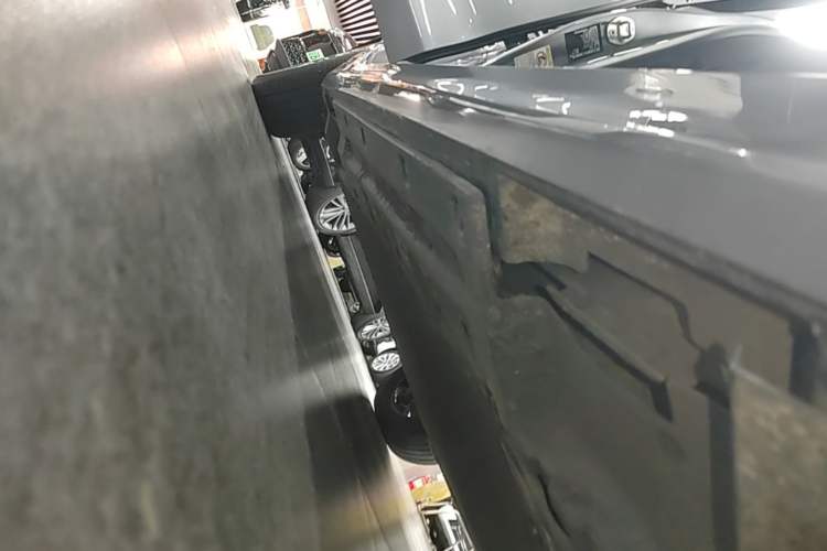 Used BYD Qin PLUS 2023 Champion Edition EV 420KM Superior Model Right Side Sill