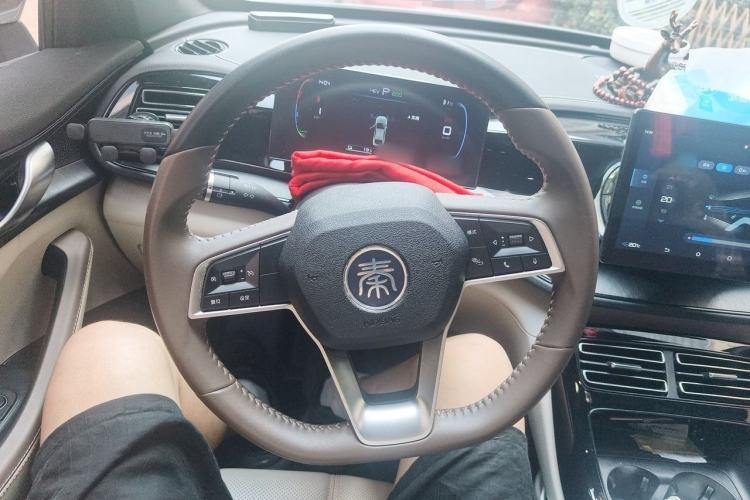 Used BYD Qin PLUS 2023 Champion Edition DM-i 55KM Leading Model Steering Wheel