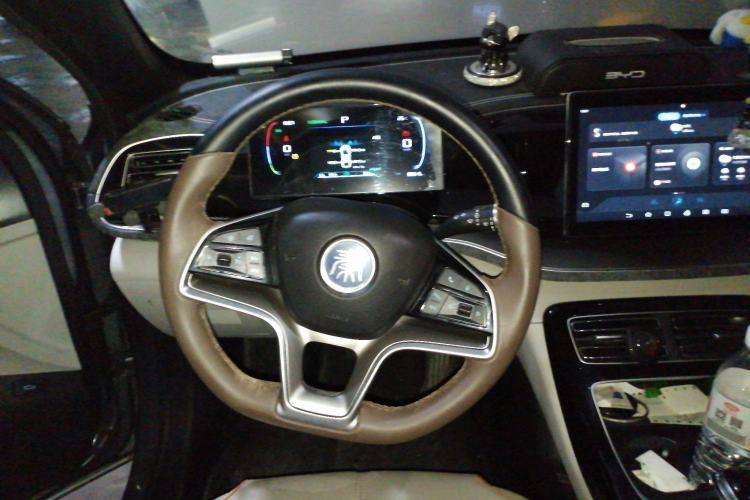 Used BYD Qin PLUS 2023 Champion Edition EV 510KM Beyond Model Steering Wheel