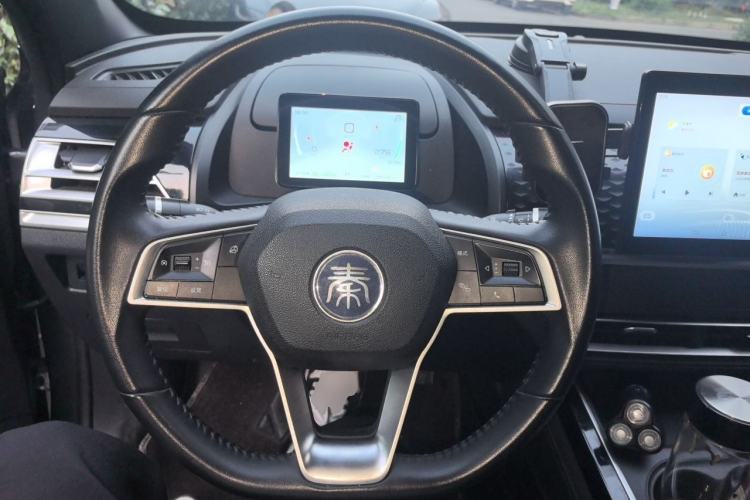 Used BYD Qin PLUS 2023 EV 510KM Travel Edition Steering Wheel