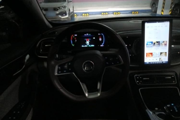 Used BYD Qin PLUS 2023 Champion Edition DM-i 55KM Superior Model Steering Wheel