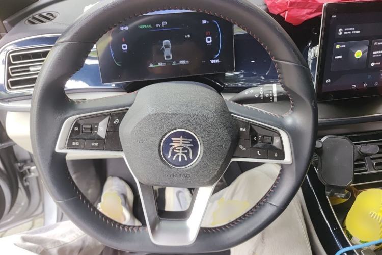 Used BYD Qin PLUS 2023 Champion Edition DM-i 120KM Leading Model Steering Wheel