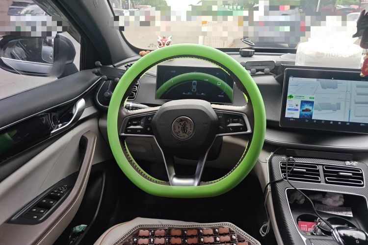 Used BYD Qin PLUS 2023 Champion Edition DM-i 55KM Superior Model Steering Wheel