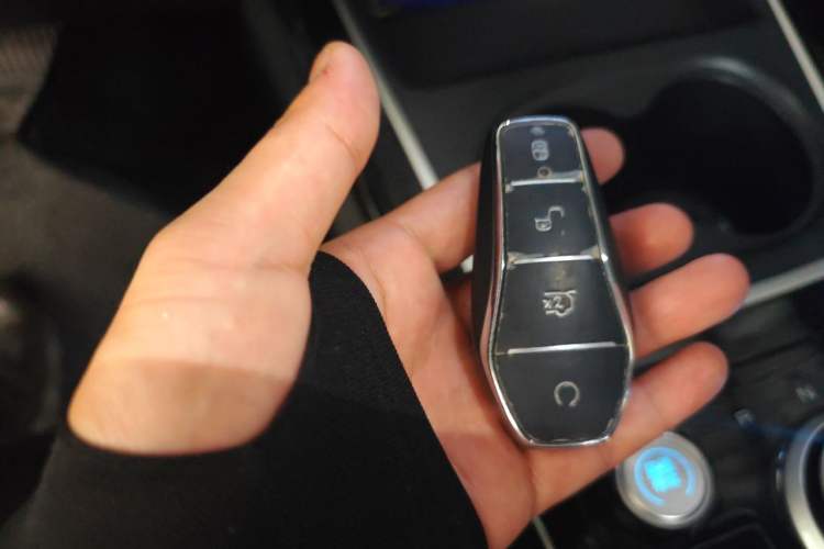 Used BYD Qin PLUS 2023 EV 510KM Travel Edition Vehicle Key