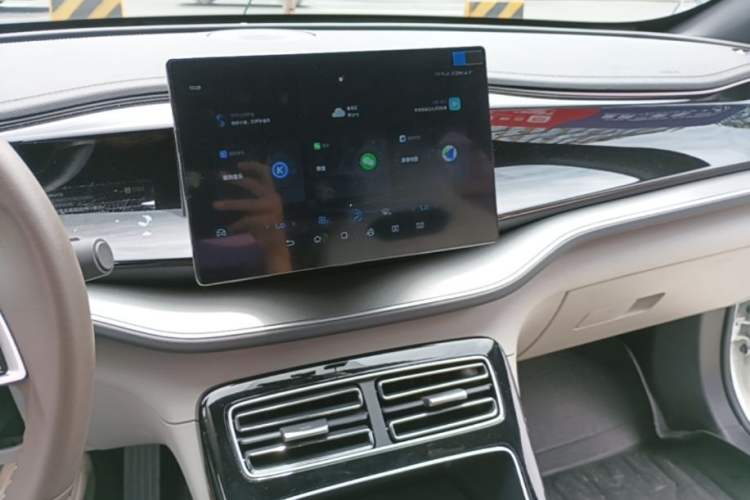Used BYD Qin PLUS 2023 Champion Edition DM-i 55KM Superior Model Audio And AC Panel