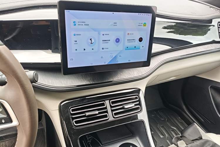 Used BYD Qin PLUS 2023 Champion Edition DM-i 55KM Leading Model Audio And AC Panel