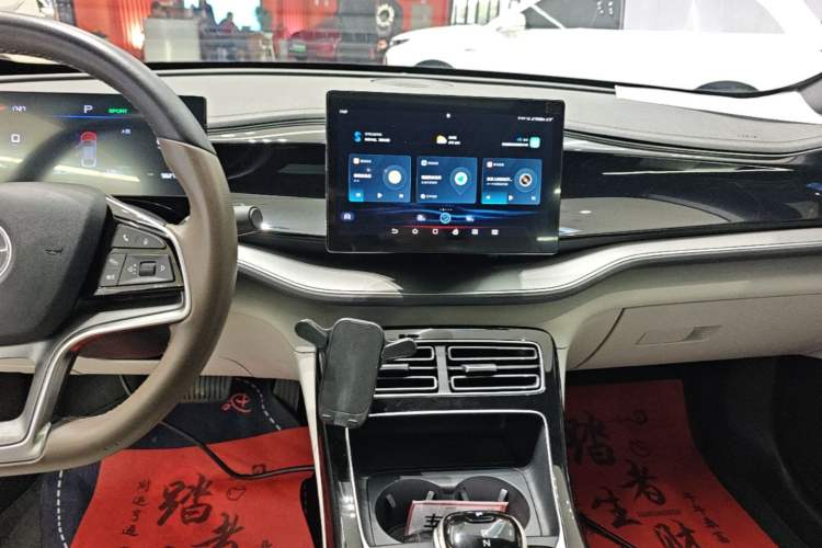 Used BYD Qin PLUS 2023 Champion Edition EV 510KM Beyond Model Audio And AC Panel
