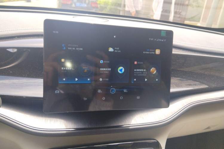 Used BYD Qin PLUS 2023 Champion Edition DM-i 55KM Leading Model Audio And AC Panel