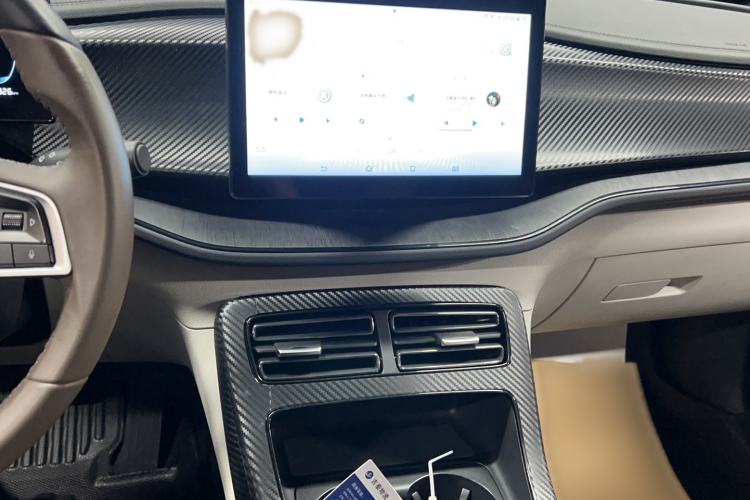 Used BYD Qin PLUS 2023 Champion Edition DM-i 55KM Leading Model Audio And AC Panel