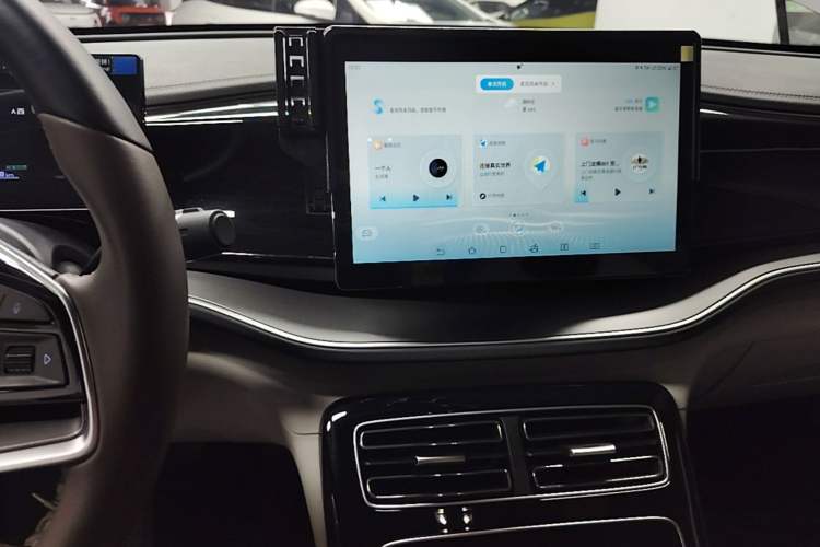 Used BYD Qin PLUS 2023 Champion Edition EV 510KM Leading Model Audio And AC Panel