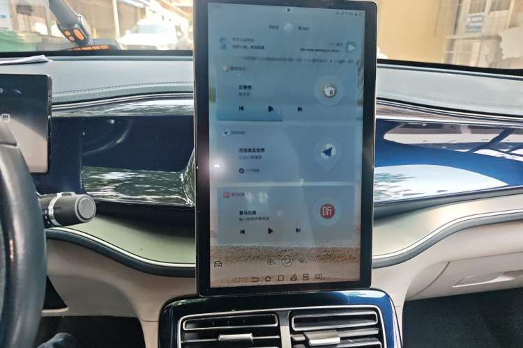 Used BYD Qin PLUS 2023 Champion Edition DM-i 120KM Beyond Model Audio And AC Panel