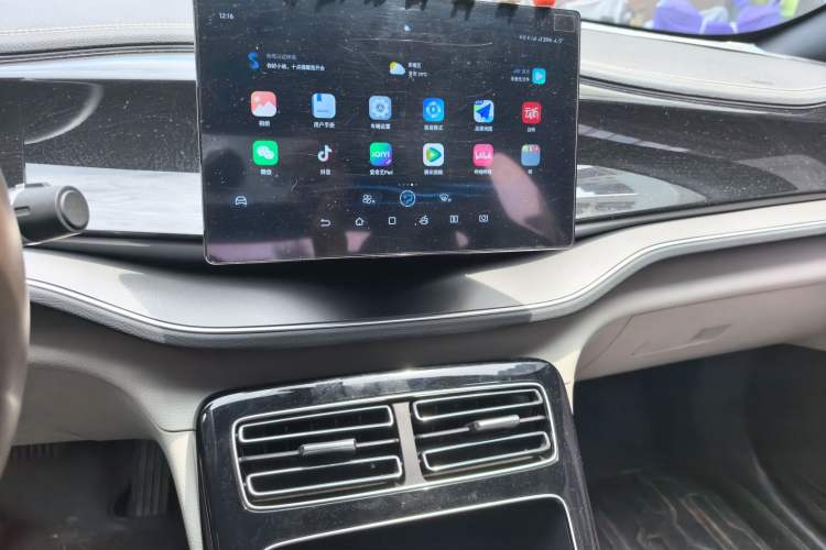 Used BYD Qin PLUS 2023 Champion Edition EV 420KM Superior Model Audio And AC Panel