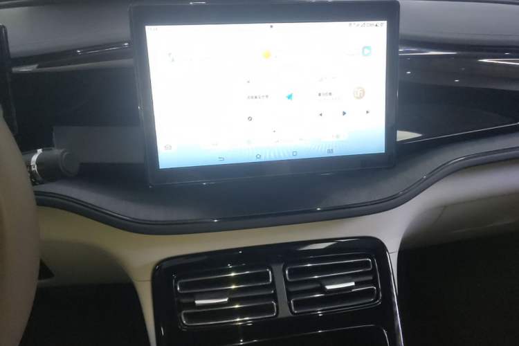 Used BYD Qin PLUS 2023 Champion Edition DM-i 55KM Leading Model Audio And AC Panel