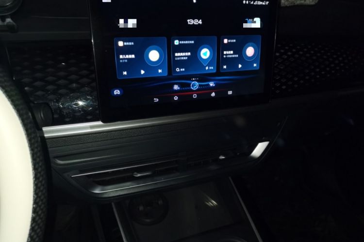 Used BYD Qin PLUS 2023 EV 510KM Travel Edition Audio And AC Panel