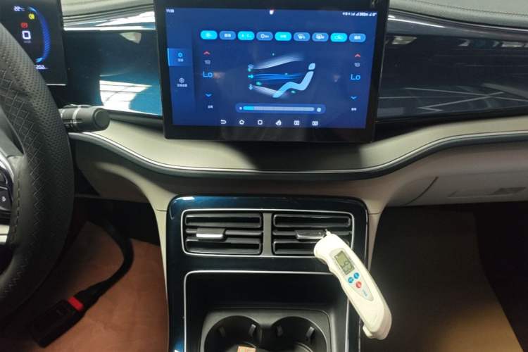 Used BYD Qin PLUS 2023 Champion Edition EV 510KM Beyond Model Audio And AC Panel