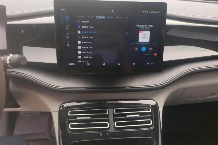 Used BYD Qin PLUS 2023 Champion Edition DM-i 55KM Leading Model Audio And AC Panel